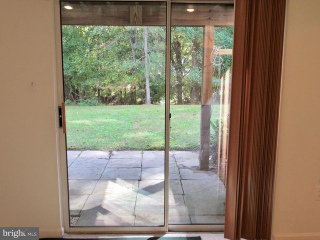 14 TIVOLI LAKE CT, Silver Spring, MD 20906