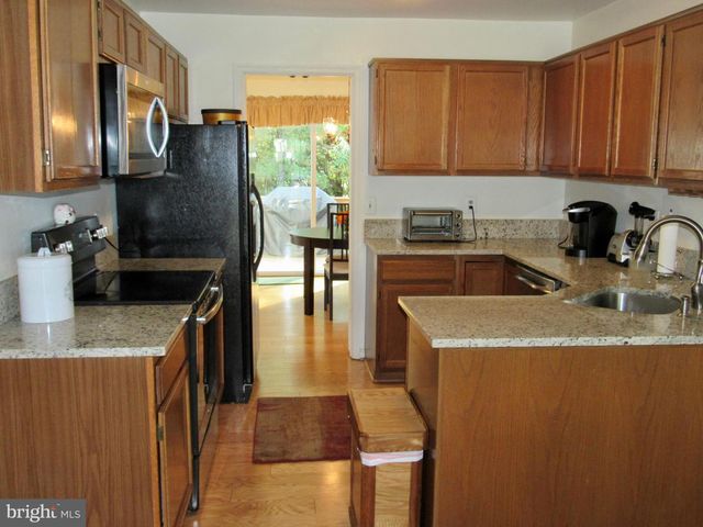 14 TIVOLI LAKE CT, Silver Spring, MD 20906