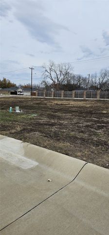 101 Hesed Street, Greenville, TX 75402