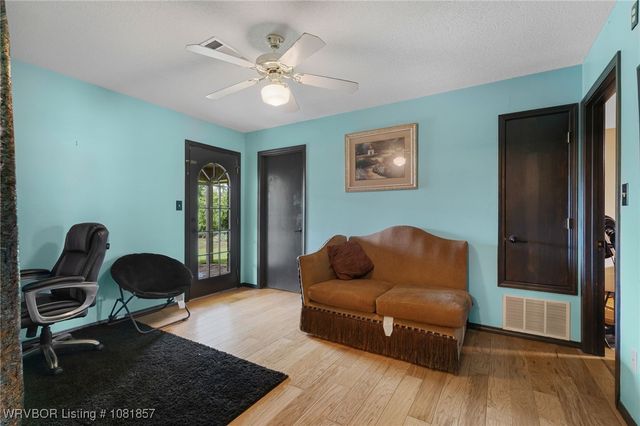 2016 Broken Hill Drive, Van Buren, AR 72956
