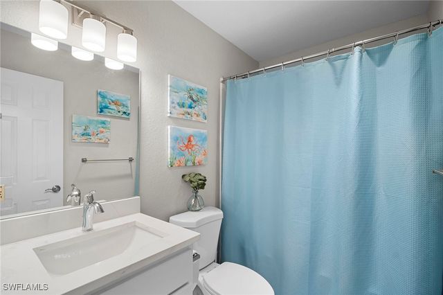 191 Abbey LN, North Fort Myers, FL 33917