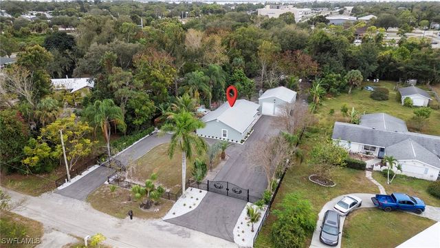 191 Abbey LN, North Fort Myers, FL 33917