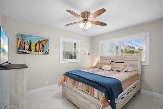 191 Abbey LN, North Fort Myers, FL 33917