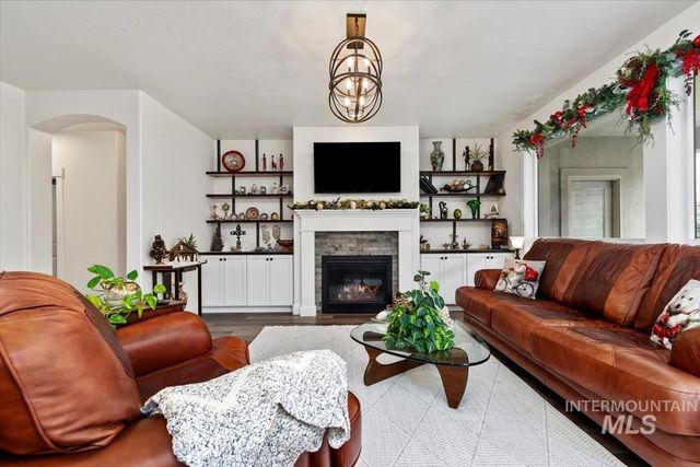 20530 N Shepherds Pie Way, Boise, ID 83714