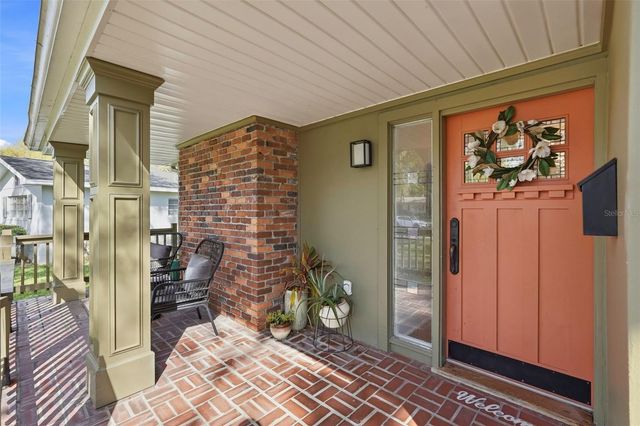 1239 43RD AVENUE N, St Petersburg, FL 33703