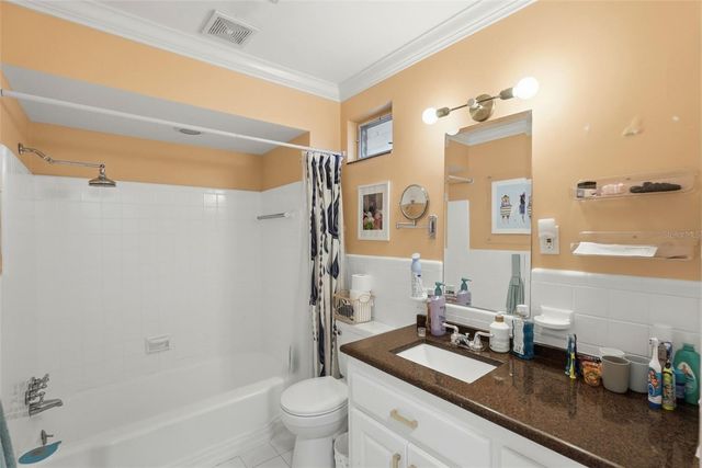 1239 43RD AVENUE N, St Petersburg, FL 33703