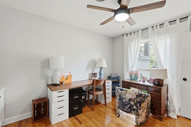 1239 43RD AVENUE N, St Petersburg, FL 33703