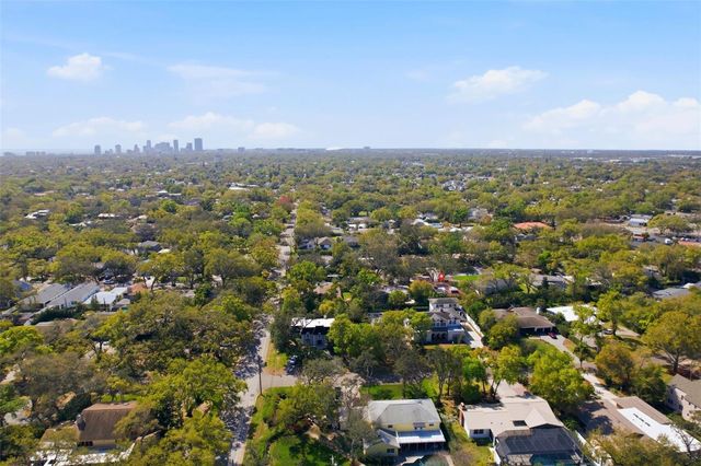 1239 43RD AVENUE N, St Petersburg, FL 33703