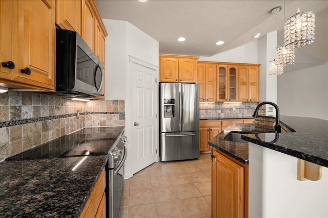 2315 W Chadwick Ln, Spokane, WA 99208