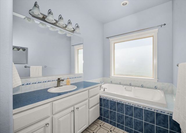 2315 W Chadwick Ln, Spokane, WA 99208