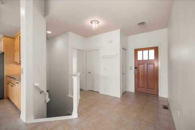 2315 W Chadwick Ln, Spokane, WA 99208
