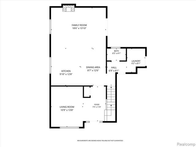 4834 Hillcrest Road, Trenton, MI 48183