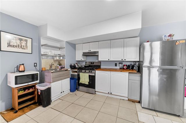 1006 West Berwick Street, Easton, PA 18042