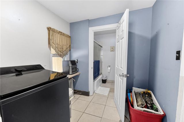 1006 West Berwick Street, Easton, PA 18042
