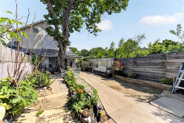 1006 West Berwick Street, Easton, PA 18042
