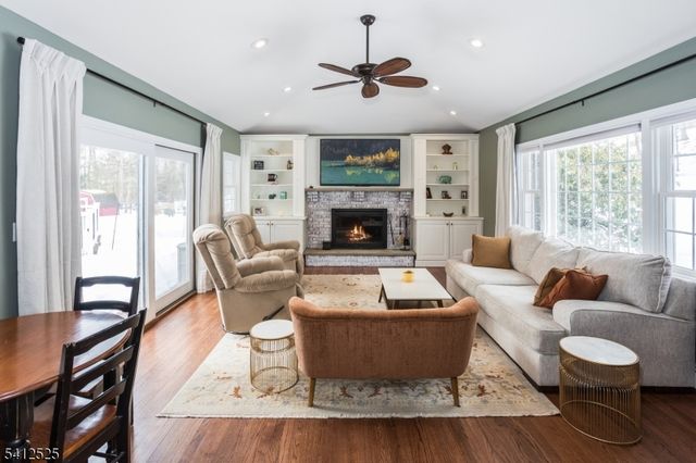 5 Parkwood Rd, Roxbury Twp., NJ 07876