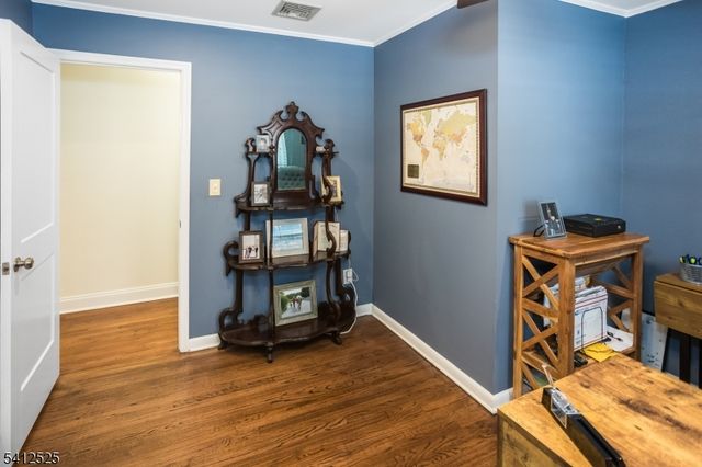 5 Parkwood Rd, Roxbury Twp., NJ 07876