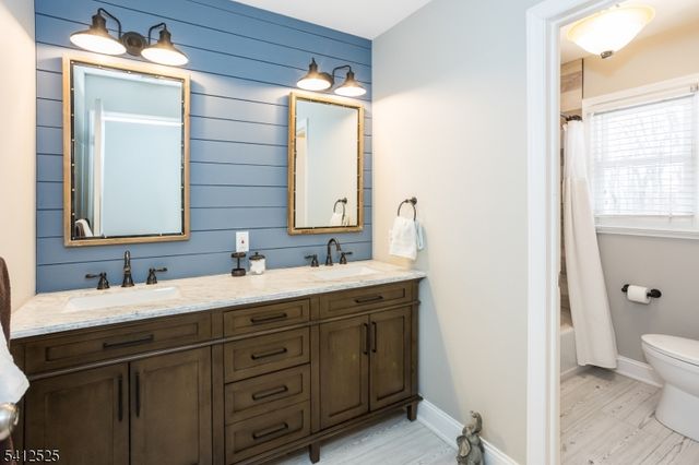 5 Parkwood Rd, Roxbury Twp., NJ 07876