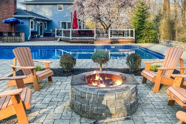 5 Parkwood Rd, Roxbury Twp., NJ 07876