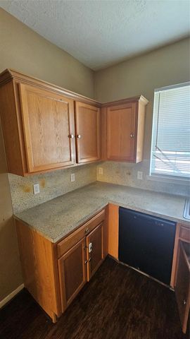 7406 Deloache Avenue, Humble, TX 77338