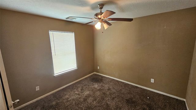 7406 Deloache Avenue, Humble, TX 77338