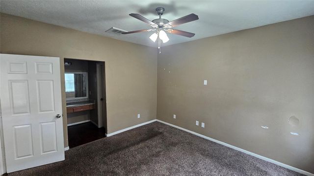 7406 Deloache Avenue, Humble, TX 77338