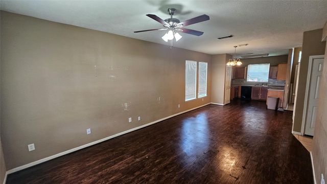7406 Deloache Avenue, Humble, TX 77338