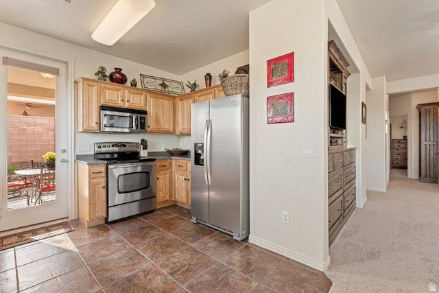 2838 E SLICK ROCK RD, Washington, UT 84780