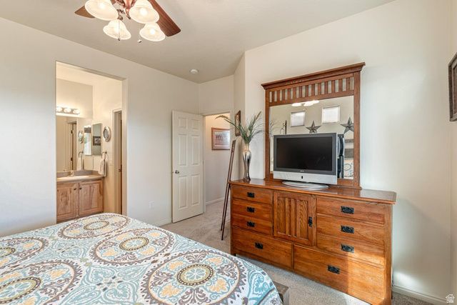 2838 E SLICK ROCK RD, Washington, UT 84780