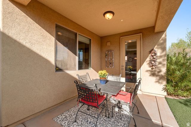 2838 E SLICK ROCK RD, Washington, UT 84780