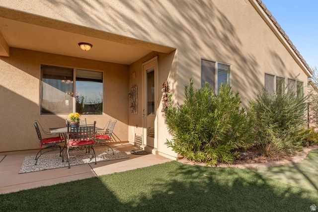 2838 E SLICK ROCK RD, Washington, UT 84780