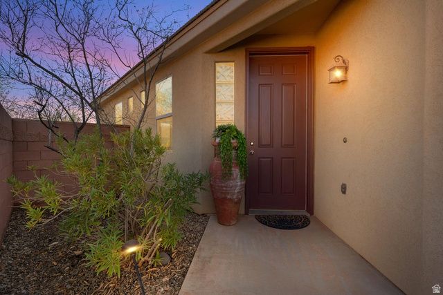 2838 E SLICK ROCK RD, Washington, UT 84780