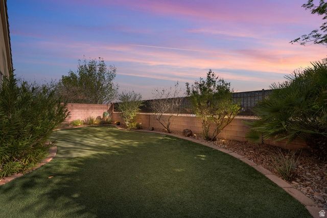 2838 E SLICK ROCK RD, Washington, UT 84780