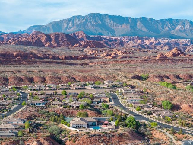 2838 E SLICK ROCK RD, Washington, UT 84780