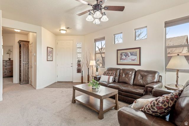 2838 E SLICK ROCK RD, Washington, UT 84780