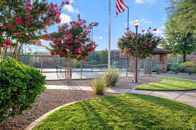 2838 E SLICK ROCK RD, Washington, UT 84780