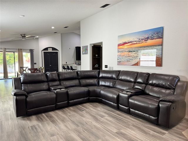 2235 LAKERIDGE DRIVE, Winter Haven, FL 33881