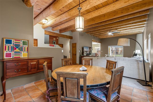 3040 Pueblo Puye, Santa Fe, NM 87507