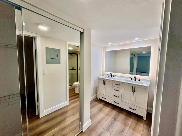 11280 Green Lake Drive 203, Boynton Beach, FL 33437