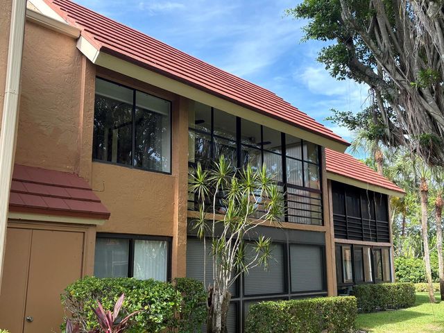 11280 Green Lake Drive 203, Boynton Beach, FL 33437
