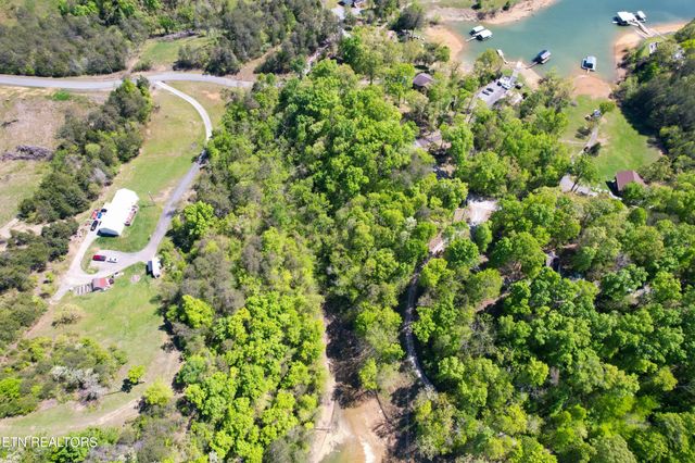 131 Pleasure Rd, Sevierville, TN 37876