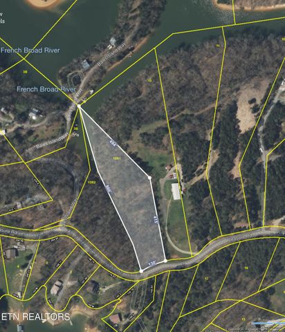 131 Pleasure Rd, Sevierville, TN 37876