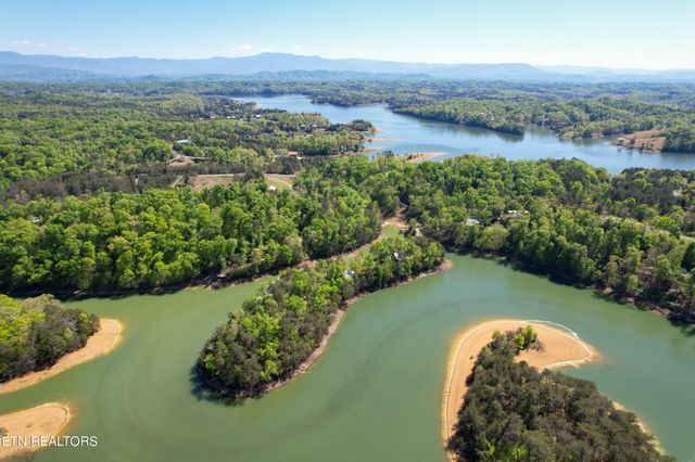 131 Pleasure Rd, Sevierville, TN 37876