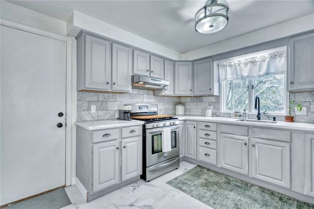 197 Heather Lane, Farmington, NY 14425