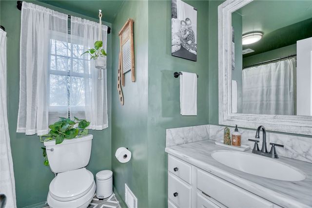 197 Heather Lane, Farmington, NY 14425