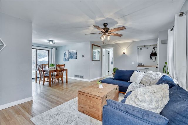 197 Heather Lane, Farmington, NY 14425