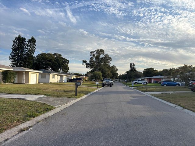 1751 SUFFOLK DRIVE, Clearwater, FL 33756