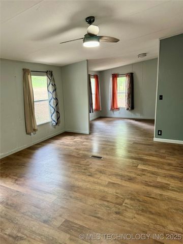 21179 E Standridge, Atoka, OK 74525