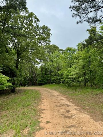 21179 E Standridge, Atoka, OK 74525