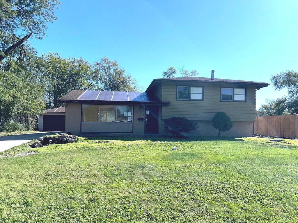 18941 Loretto Lane, Country Club Hills, IL 60478 — photo 4
